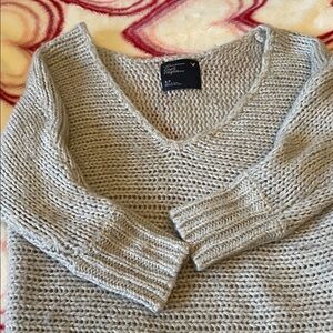 American Eagle Outfitters Light Gray V-Neck Knit Sweater
